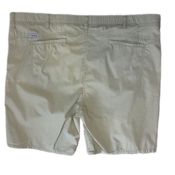Wrangler Outdoor Khaki Shorts with Elastic Waistband. Size 48. Good Condition! - Picture 3 of 6